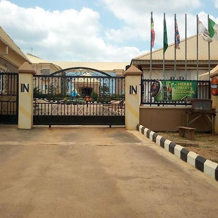 Mataan Hotel And Suites Ibadan Exterior photo